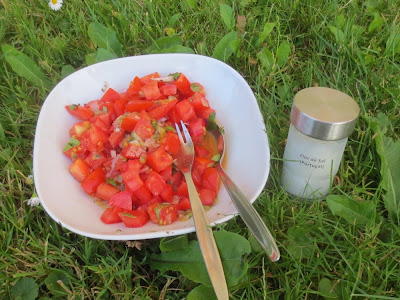 Tomaten-Passionsfrucht-Salat