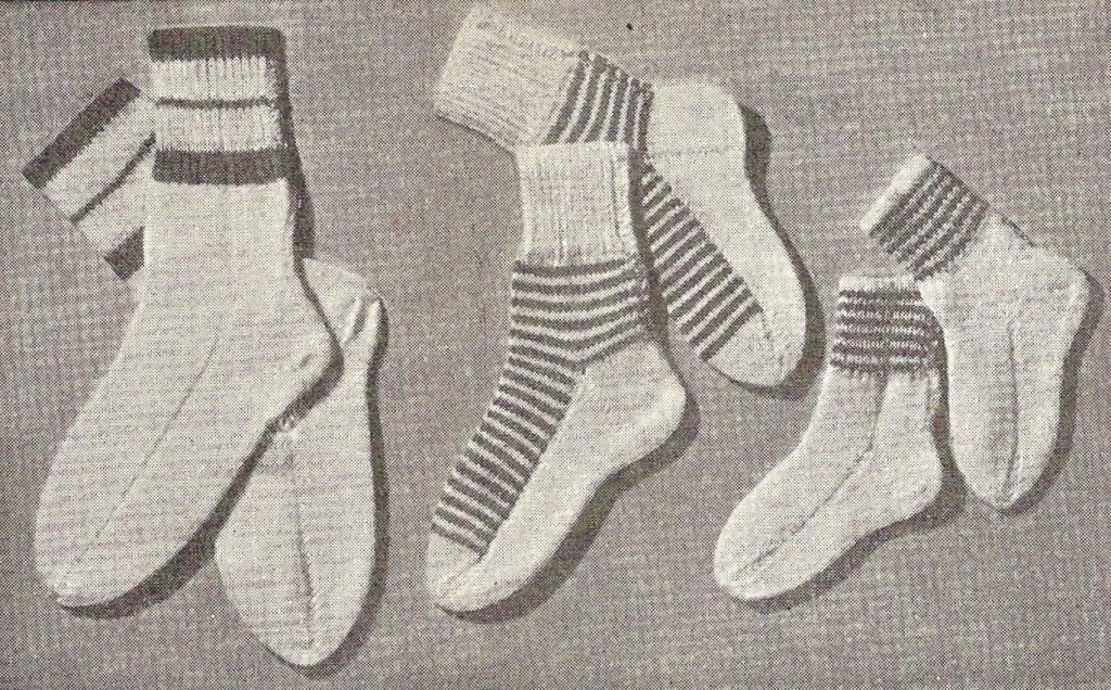 The Vintage Pattern Files: 1950s Knitting - Striped Childrens Socks
