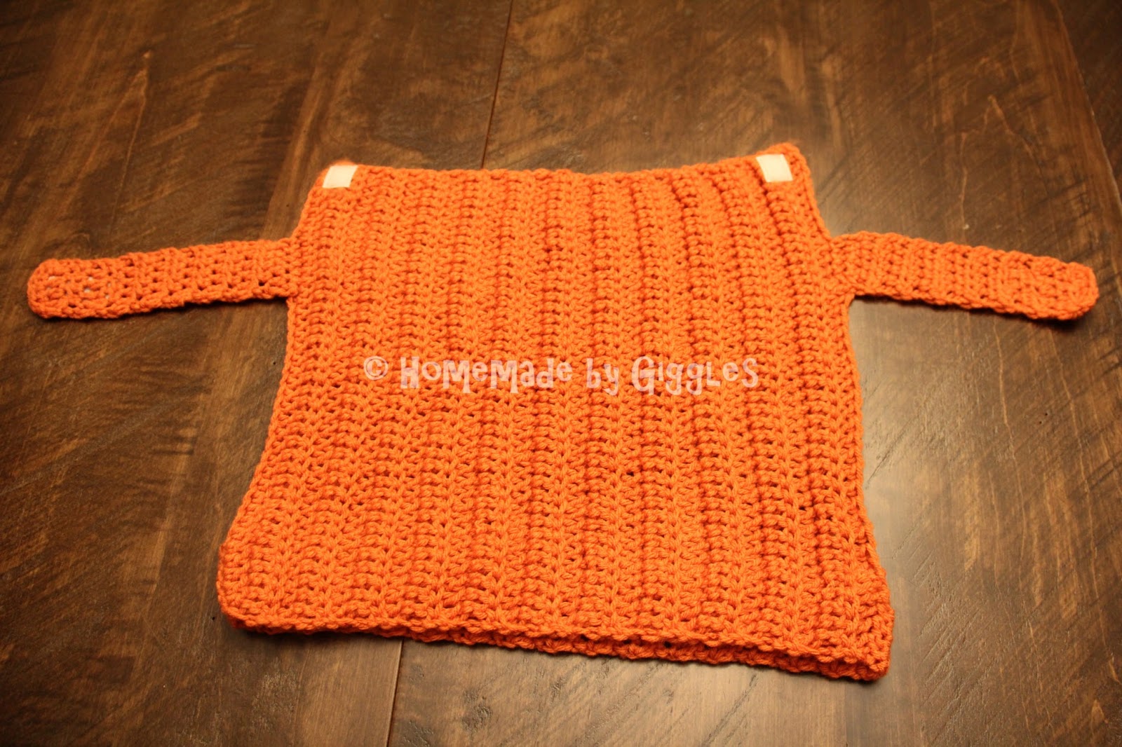 Homemade by Giggles Pumpkin Baby Carrier Set FREE crochet pattern!