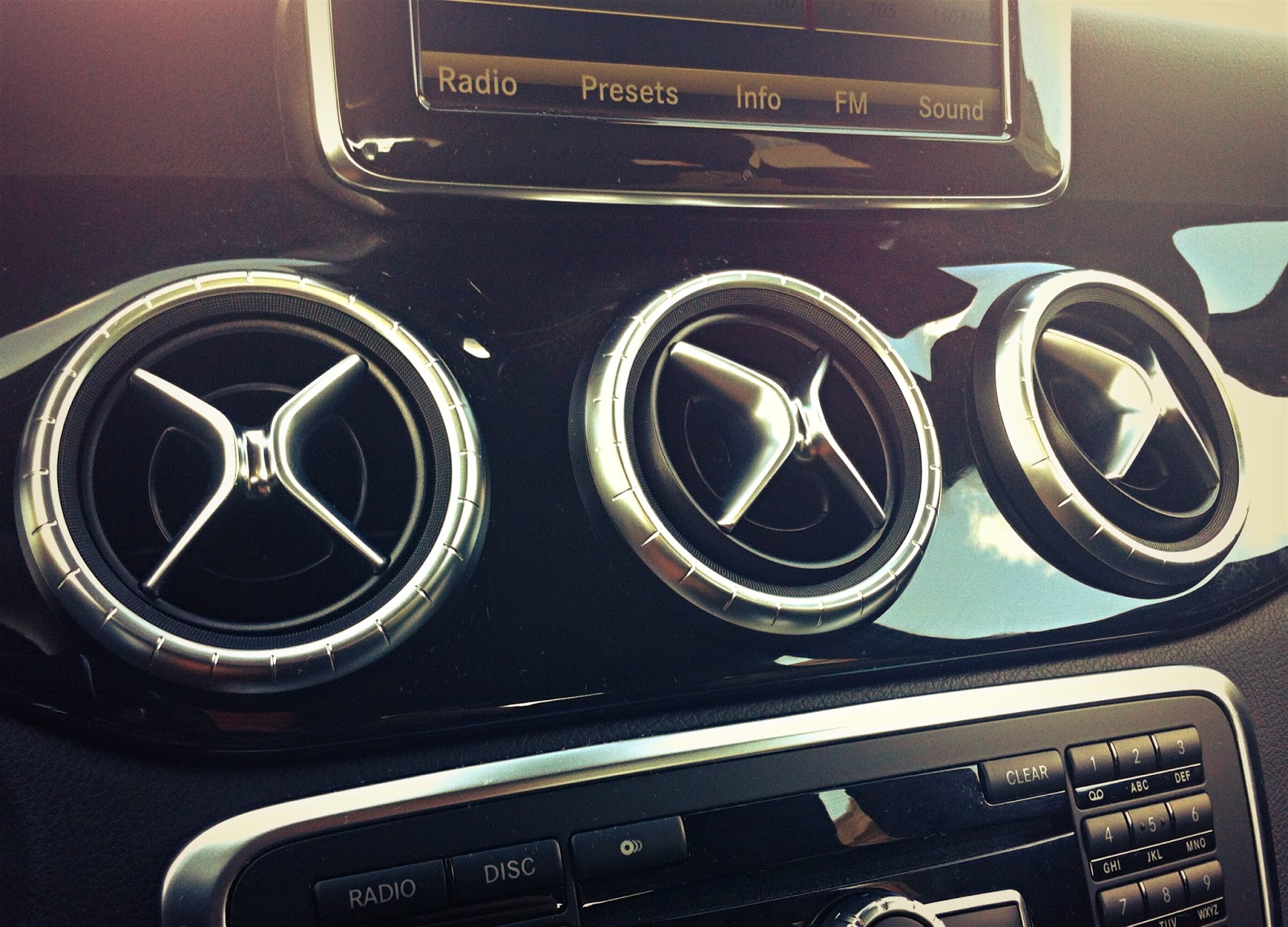 2014 Mercedes-Benz CLA250 vents