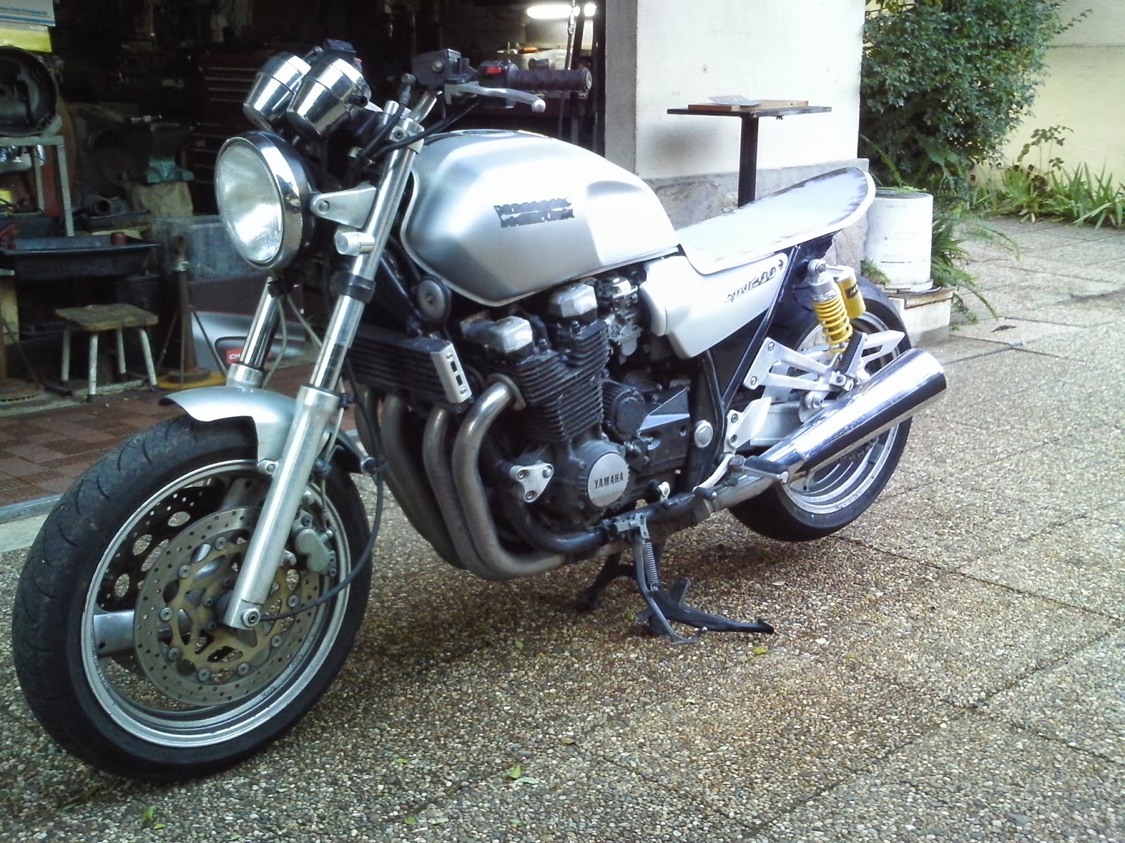 yamaha xjr 130