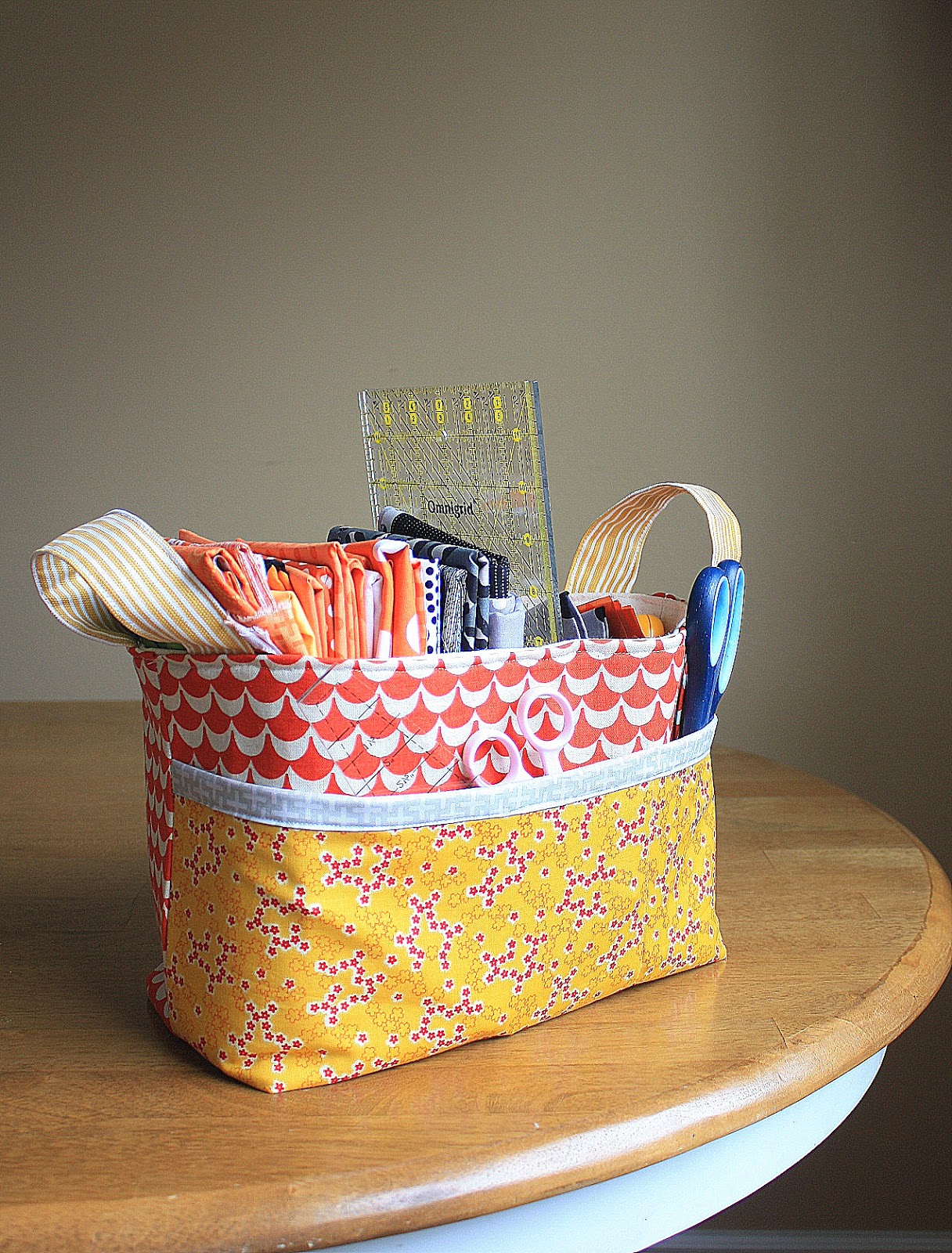 Handmade Divided Basket and Purse Palooza - Diary of a Quilter - a quilt  blog