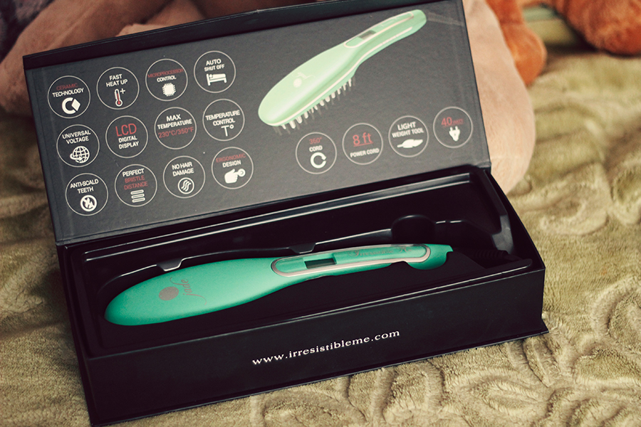 hair straightening ceramic brush (JADE BRUSH IRRESISTIBLE ME) LIVE IN FOX WORLD