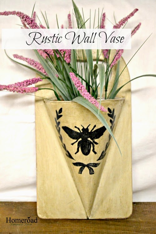 Rustic Cone Flower Vase www.homeroad.net