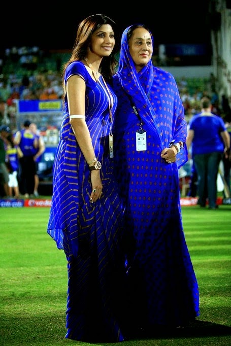 Shilpa Shetty Bollywood Celebrity Clothing in IPL 2014