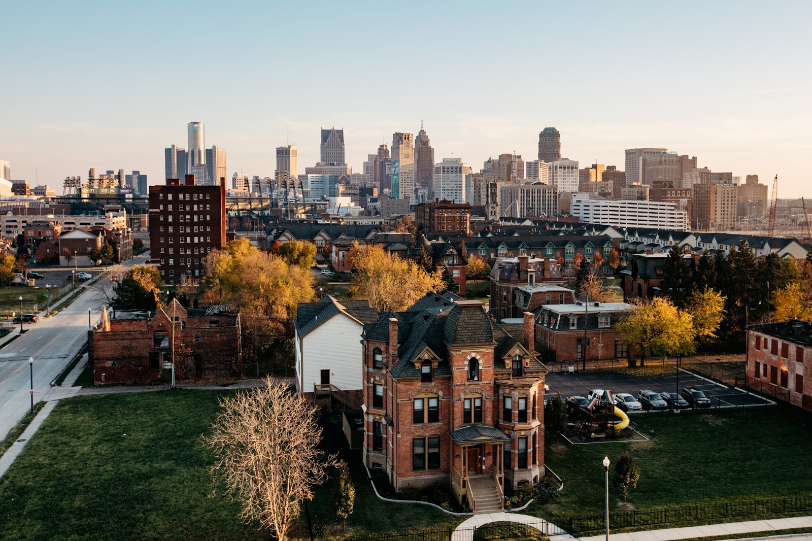 A Capital Improvement And Revitalization Idea For Detroit The Corner Side Yard