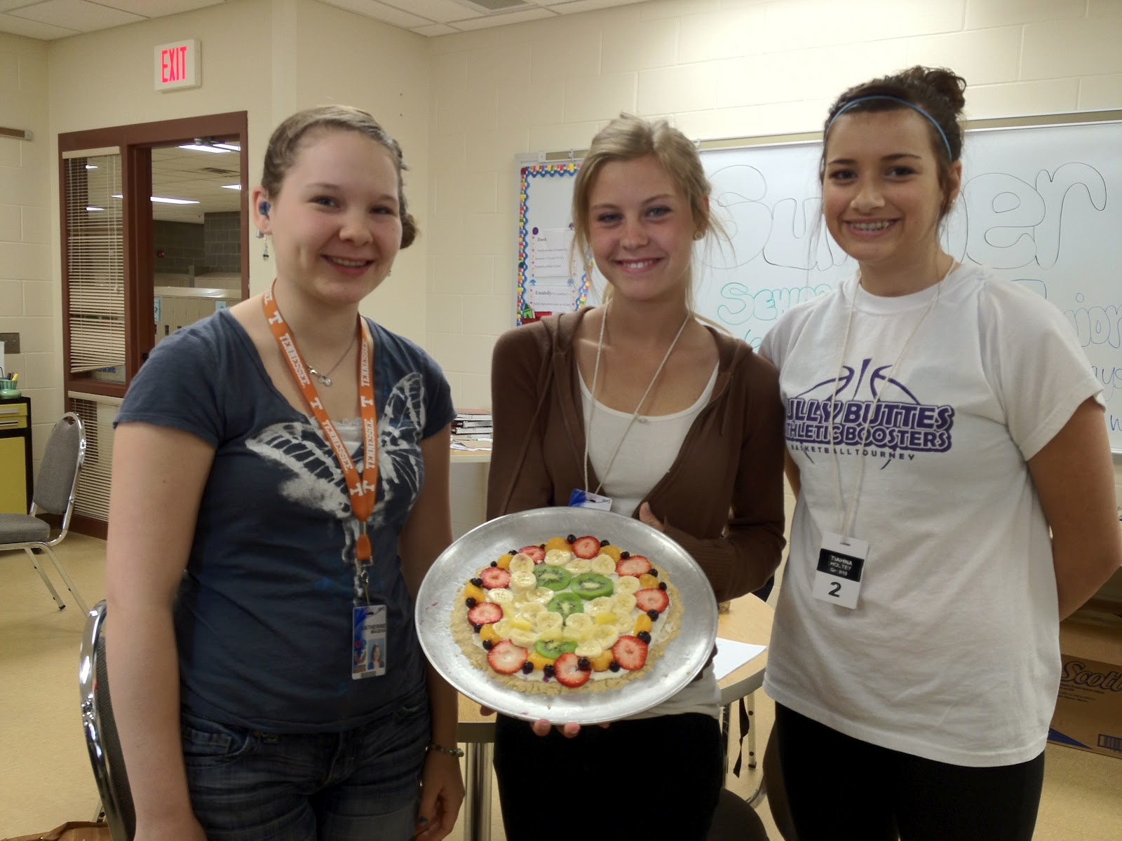 Old Farmhouse Cooking: Fruit Pizza