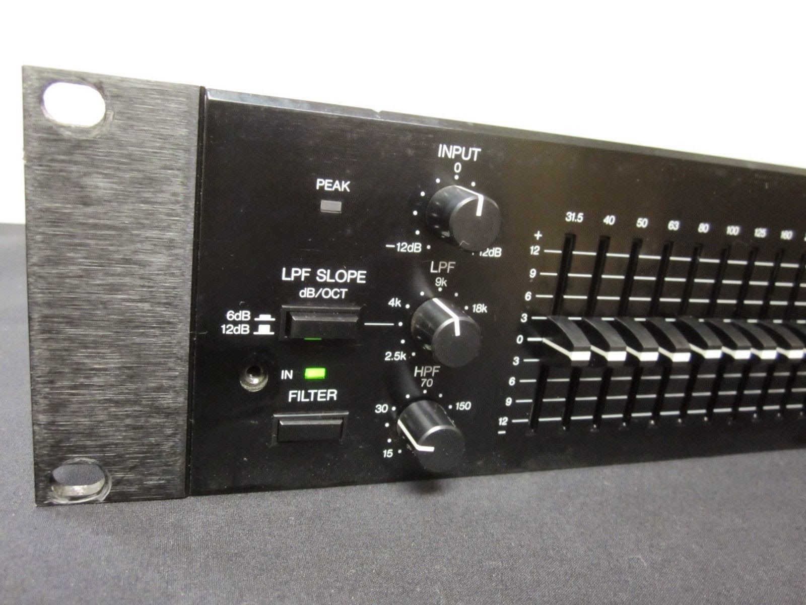Golden Tubes TOA E1231 Series 1000, 31 band Graphic EQ