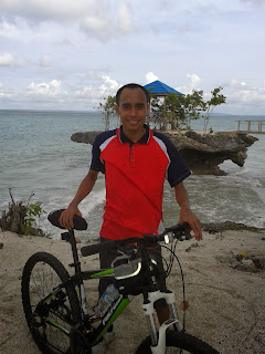 Gowes Sepeda ke Pantai Katembe Kab. Buton