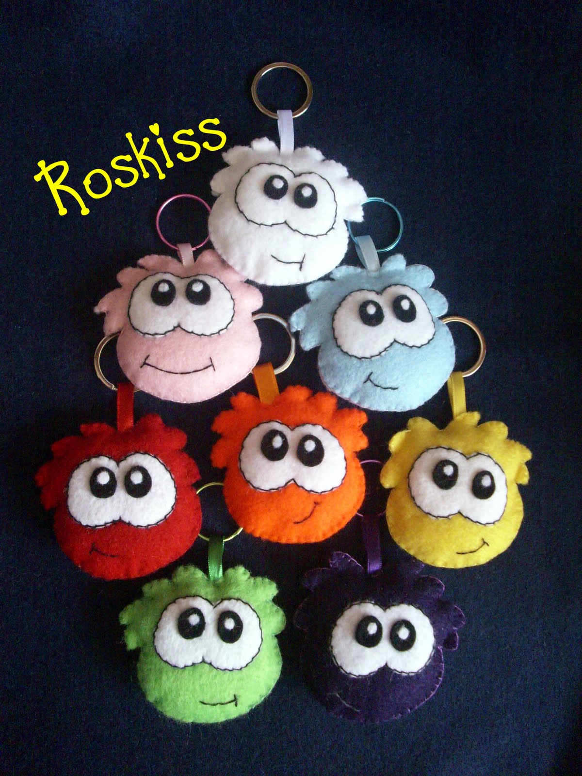 El Atelier de Roskiss Llaveros en fieltro