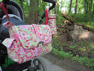Kalencom Wickeltasche Mit Laminierter Schnalle — Gypsy Paisley-Grün, Wasserabweisend, Mit Wickelunterlage & Flaschenhalter