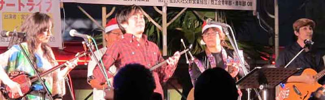 live band, Miyazawa Kazufumi, singer, Santa helpers