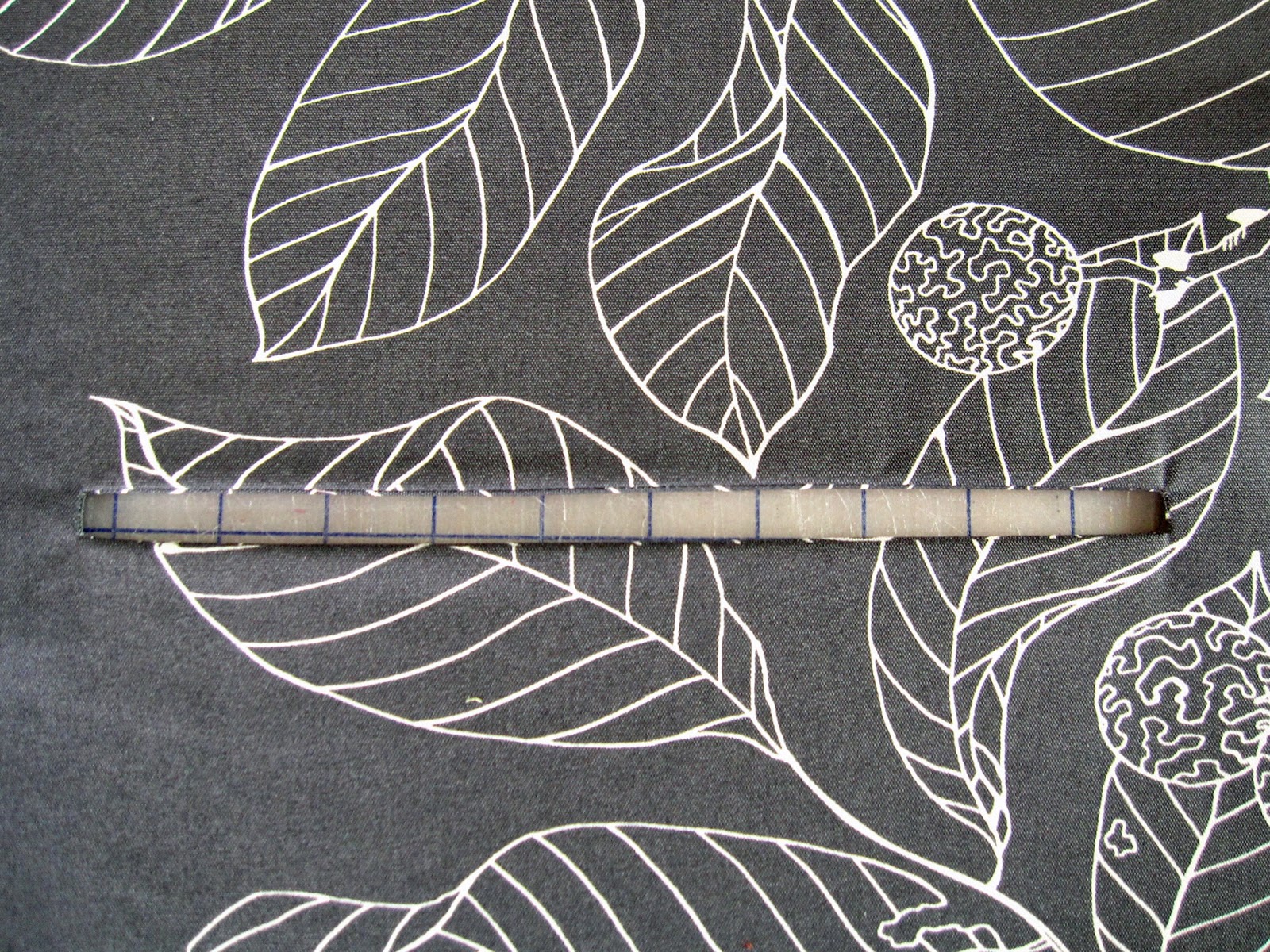 Emmaline Bags Sewing Patterns and Purse Supplies How to Insert a