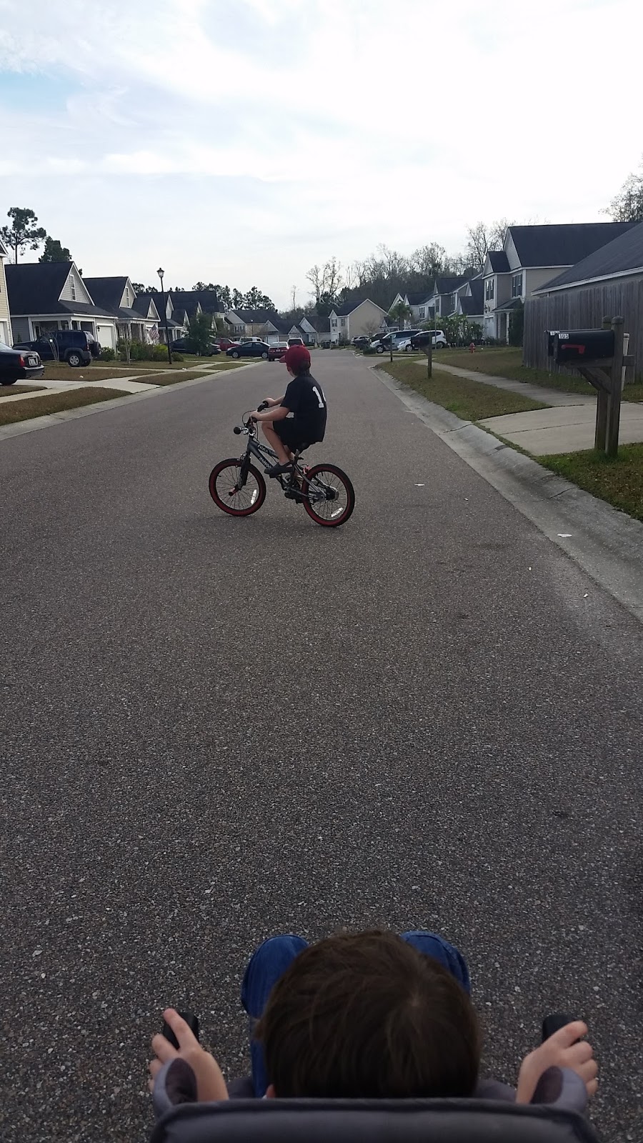 BrayHud's World First Time Riding a Bike Without Training Wheels!