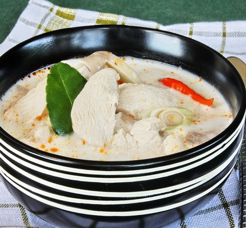 Thai and Chinese food recipes: Tom Ka Gai (Thai Chicken Soup with ...