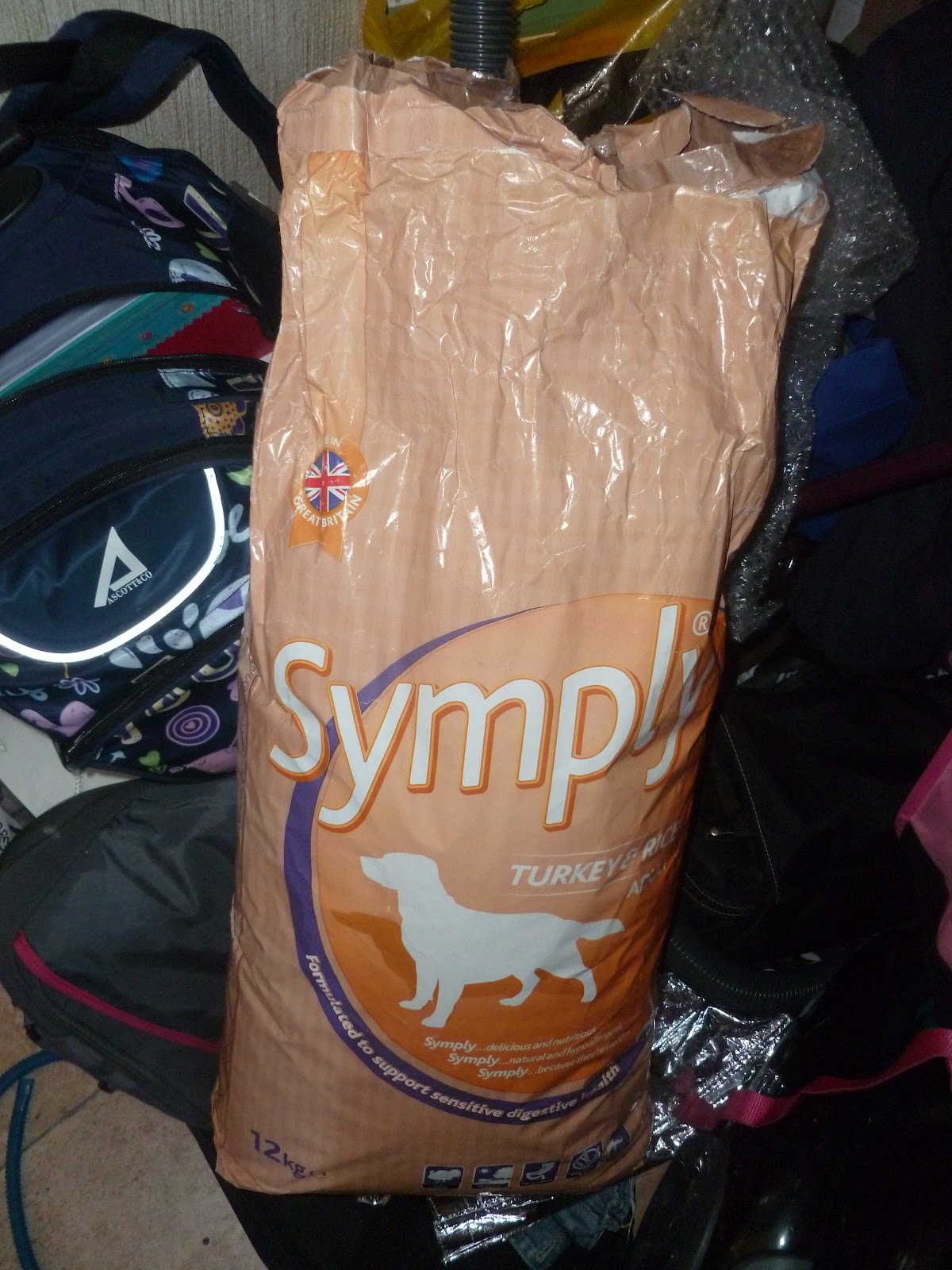 Madhouse Family Reviews Pets Corner Symply dog food