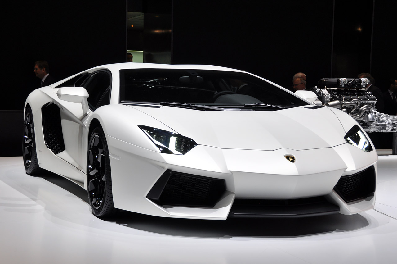 Lamborghini Aventador launched in early November - Auto 