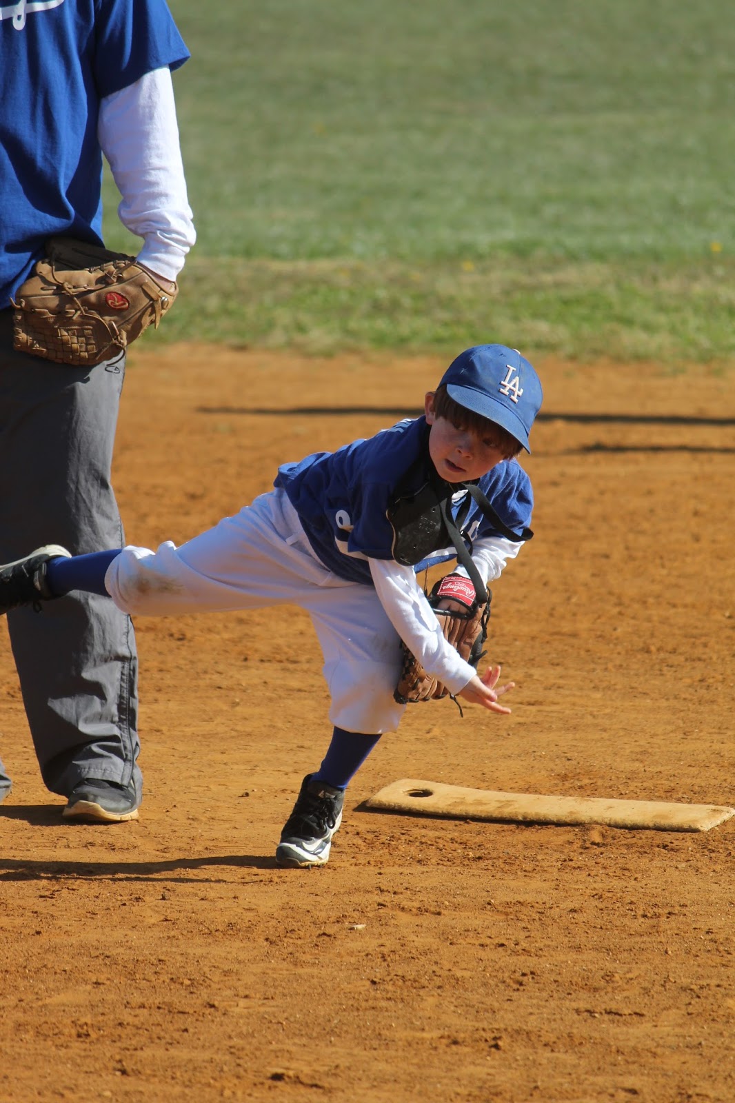 Baseballs and Bows Spring TBall