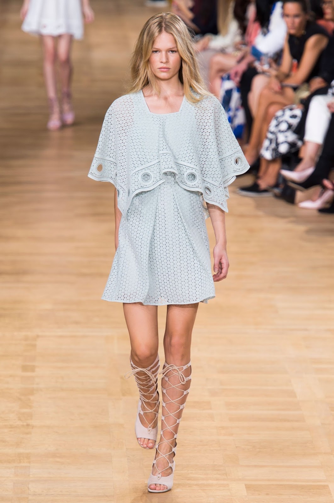 Fashion 2015. платья макси от версаче. платья из замши на подиуме. коллекция нина ричи 2015-. Fashion 2015.