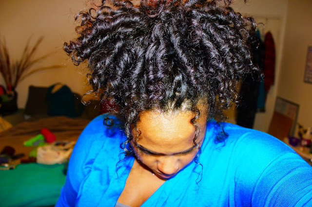 Valentine's Day Style: Romantic, Heatless Curls with CURLS ...