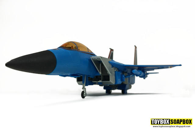 takara masterpiece thundercracker mp11