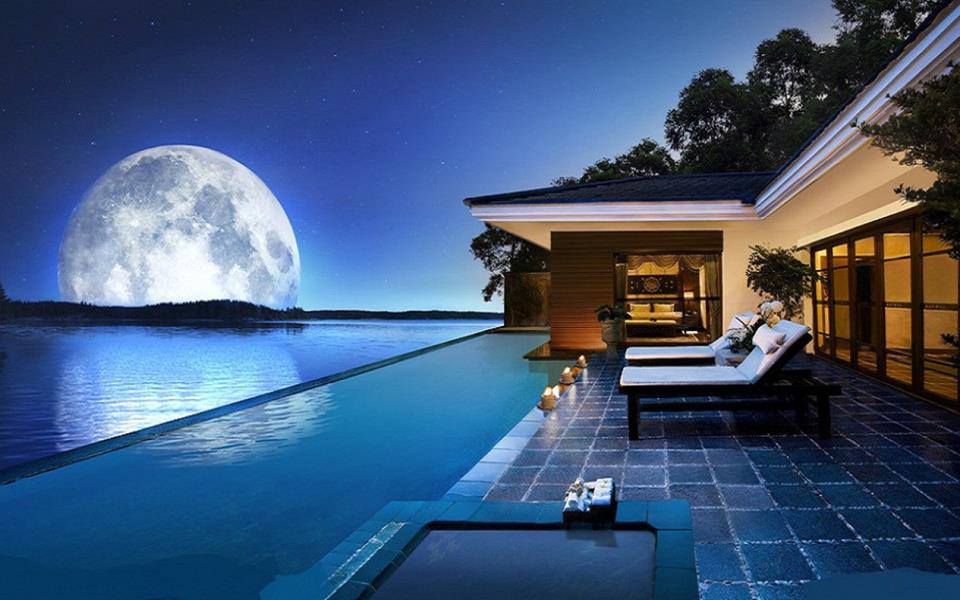 Luxury moon. Dream House Moon.