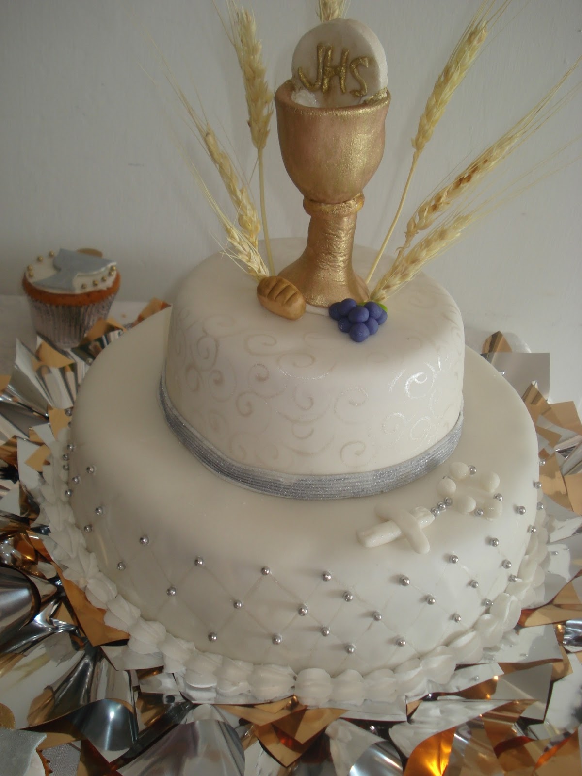 Dulce Felidee TORTA PRIMERA COMUNION