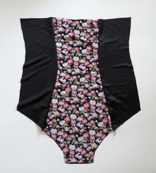Ohhh Lulu...: Ginger Swimsuit Sew Along: Sewing the Seams + Flat Lining