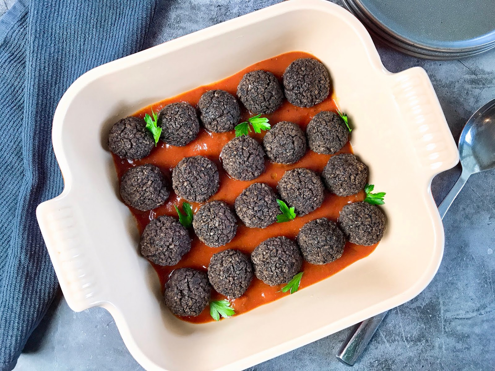 Vegetarian Meatballs with Black Beans, Quinoa and Brown Rice