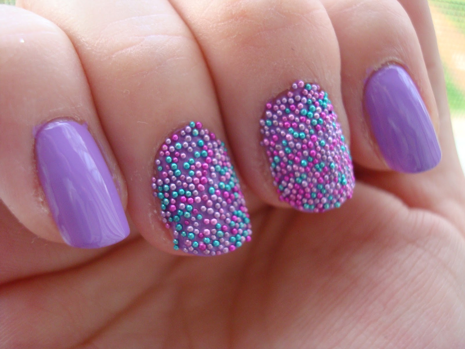 *A BEAUTIFUL MESS... NOTD Micro Bead Nails