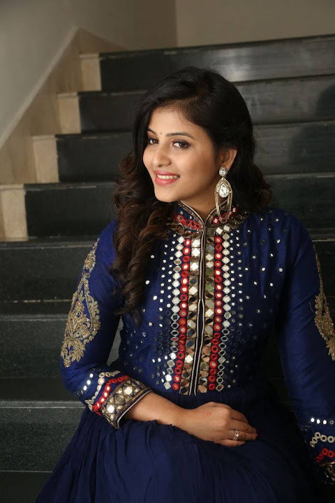 Anjali at Chitrangada Movie Pre Release Function