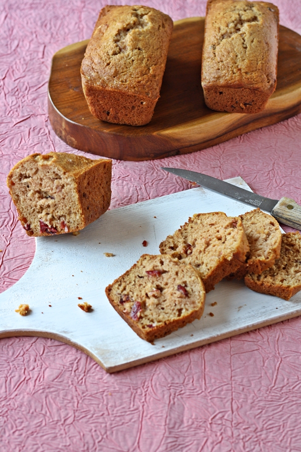 Versatile Vegetarian Kitchen Vegan Applesauce Cranberry Bread