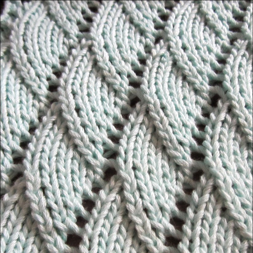 Overlapping Waves - Free Pattern