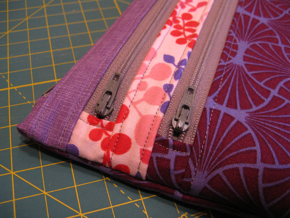 Crafting... Triple Zip Pouch