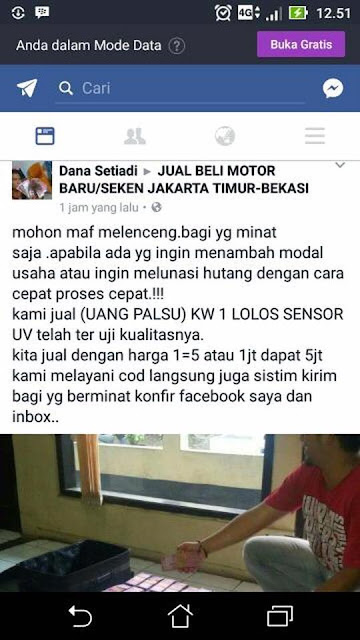 Akun Ini Tawarkan Uang Palsu Di Grup Jual Beli Facebook, Minta Diciduk Polisi Nih! Akun Ini Tawarkan Uang Palsu Di Grup Jual Beli Facebook, Minta Diciduk Polisi Nih!