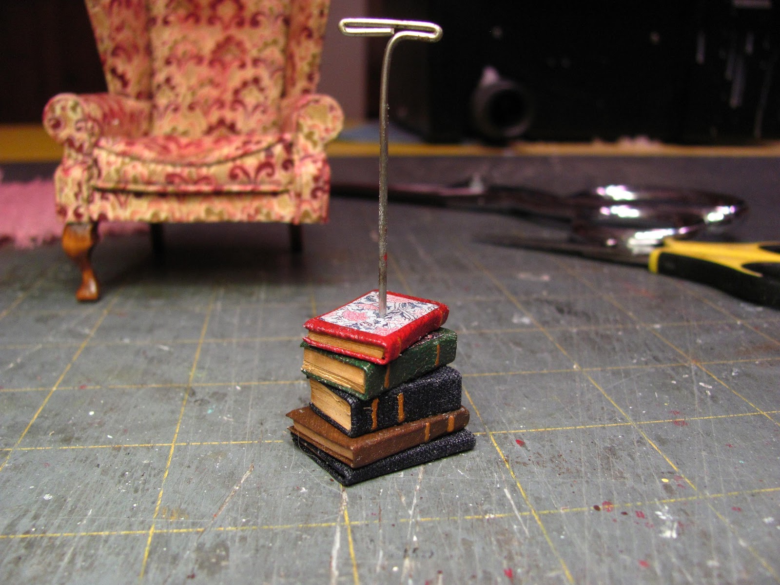 Dollhouse Miniature Furniture Tutorials 1 inch minis HOW TO AGE AN