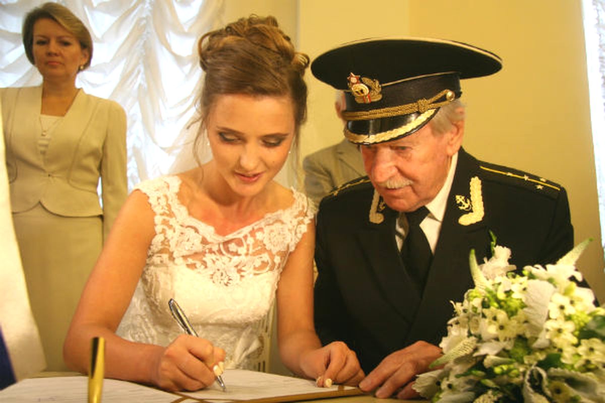 быть молодой женой