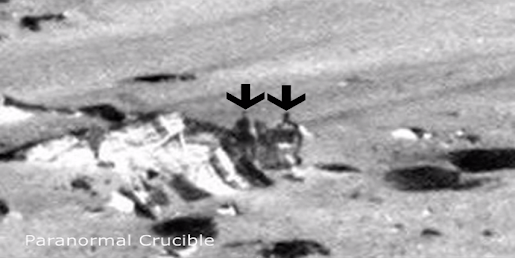 UFOs-Disclosure: Two Figures Check Out Crashed UFO On Mars (Video)