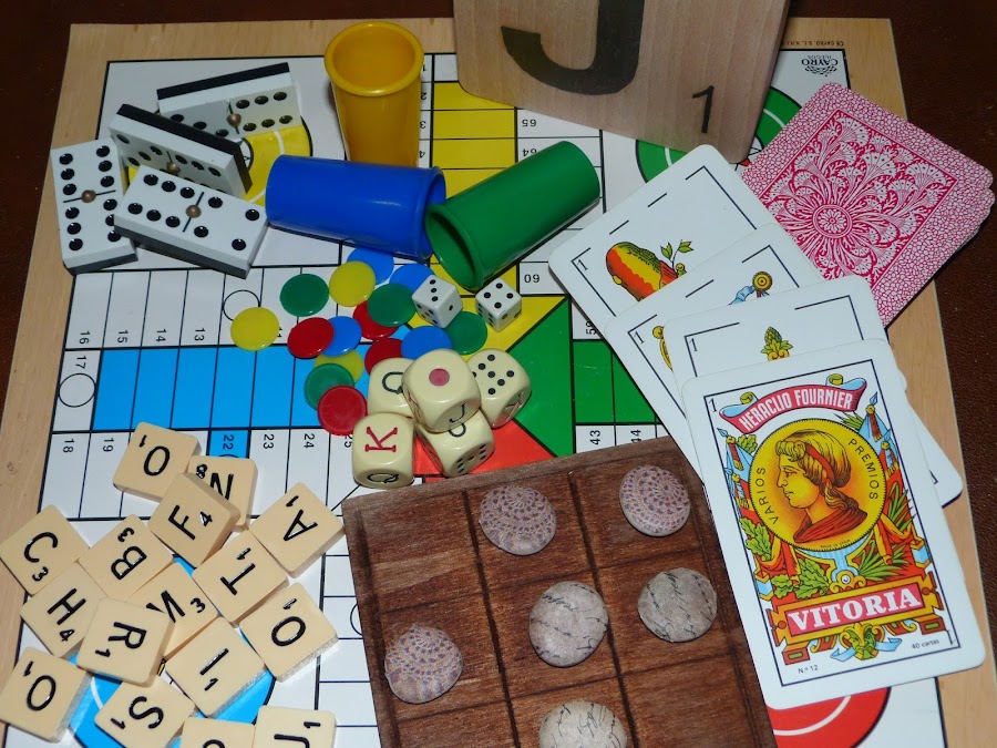 isabelvintage-vintage-juego-ficha-scrabble-tres en raya