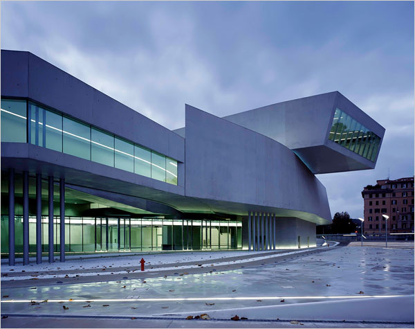 Interior relooking: un omaggio a zaha hadid