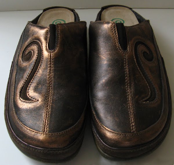 naot size 40