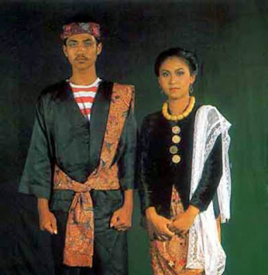 √45+ Model Baju Kebaya Jadul Terbaru, Desain Jawa Tempo Dulu 2023