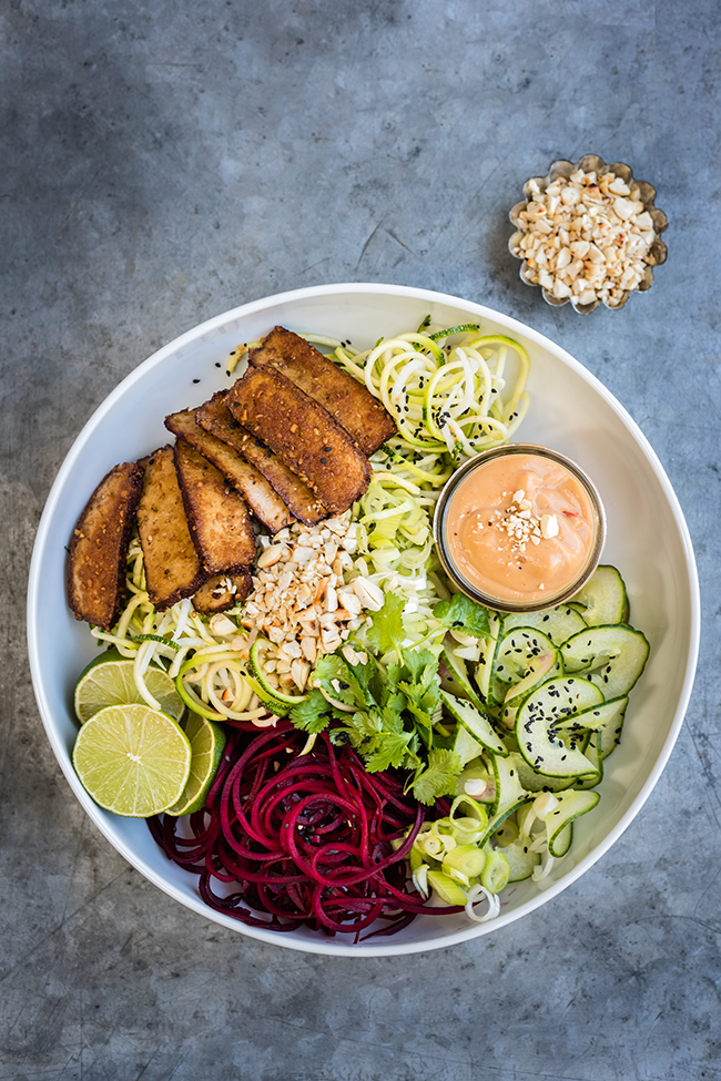 Spiralized Vegetable Noodles with Smoked Tofu and Spicy Peanut Sauce supergolden bakes