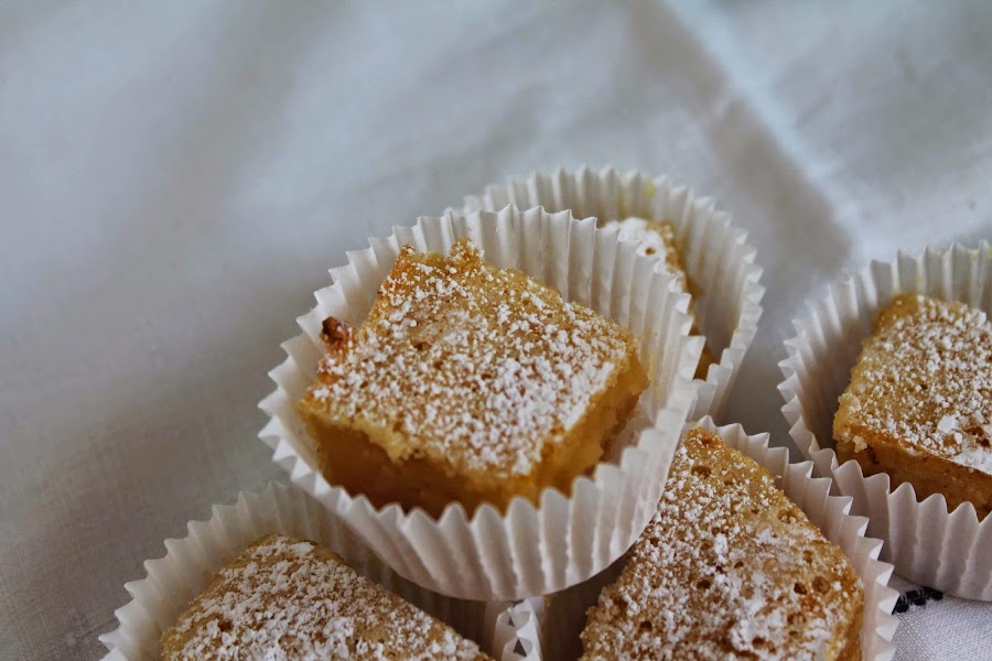 Lemon bars o barritas de limón 