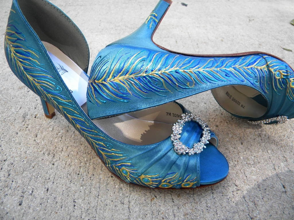 stylish heel shoes