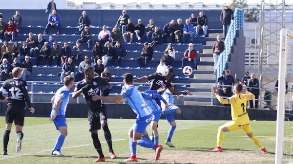 El Atlético Malagueño cae injustamente contra el Linense (0-1)