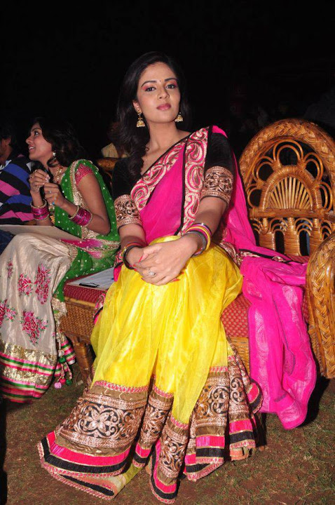 Srimukhi in half saree