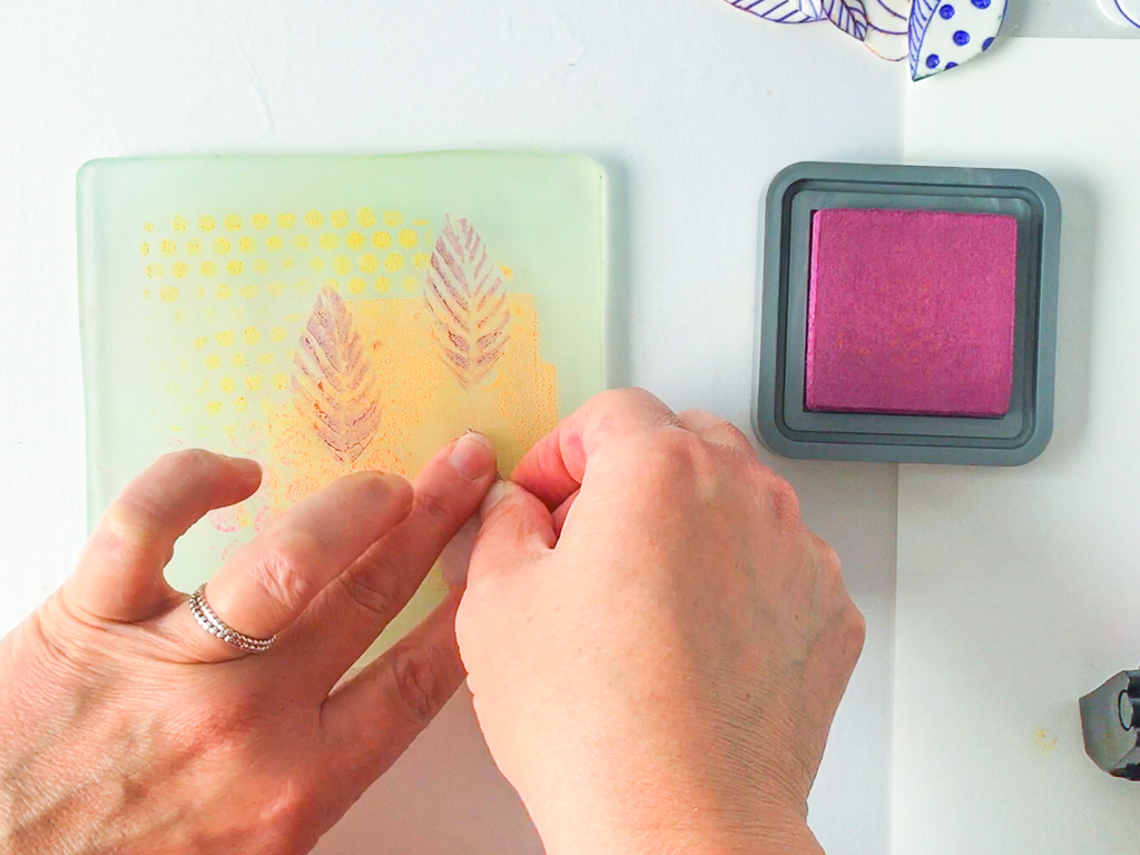 Printing with Gelli Arts® Printing with the New Gelli Arts® Stamping & Printing Kit
