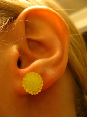cabochon flower earring