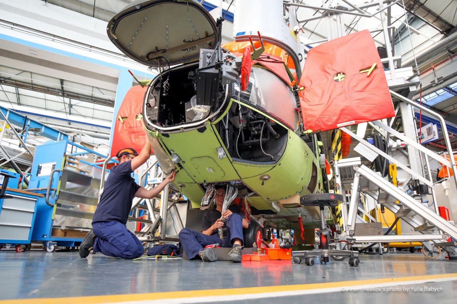 завод де збирають гелікоптери Airbus для України